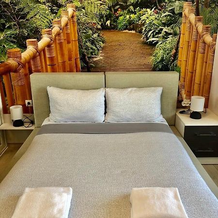 Avelov Art Apartment Burgas Ngoại thất bức ảnh
