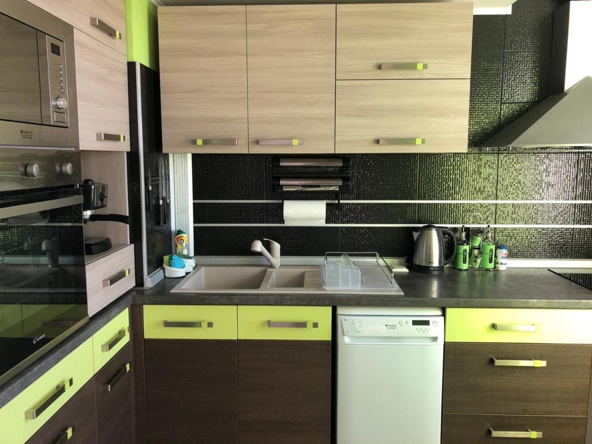 Avelov Art Apartment Burgas Ngoại thất bức ảnh