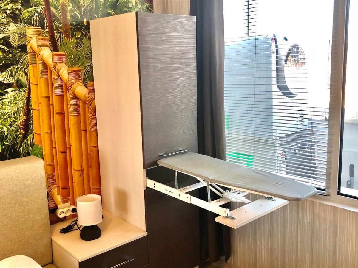 Avelov Art Apartment Burgas Ngoại thất bức ảnh